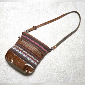 Myra Crossbody Bag